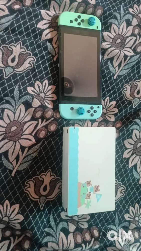 Nintendo Switch Console Animal Crossing Edition With All Accessories