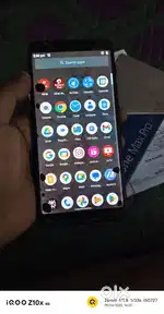 Selling my old gaming and camera phone ASUS ZENFONE MAX PRO M1