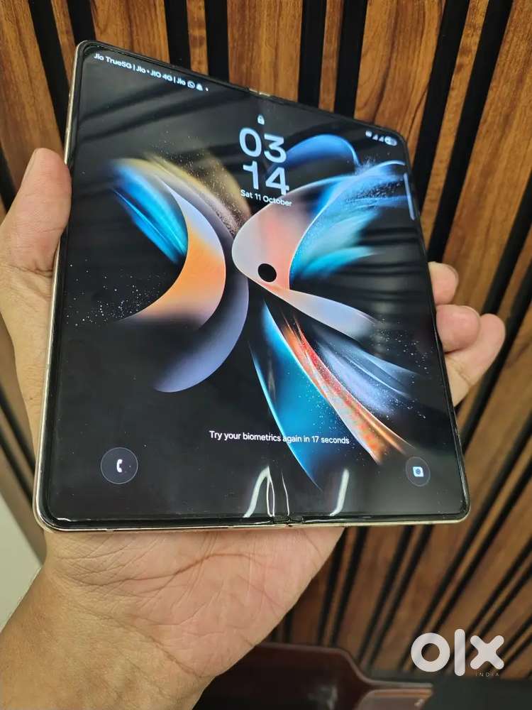 Samsung Z fold 4. 1 TB clean condition.