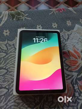 I pad mini 6 only 3 month use charger and box and bill available