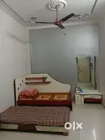 Full furnished Girls PG At Hazratganj Near Sahu Cinema