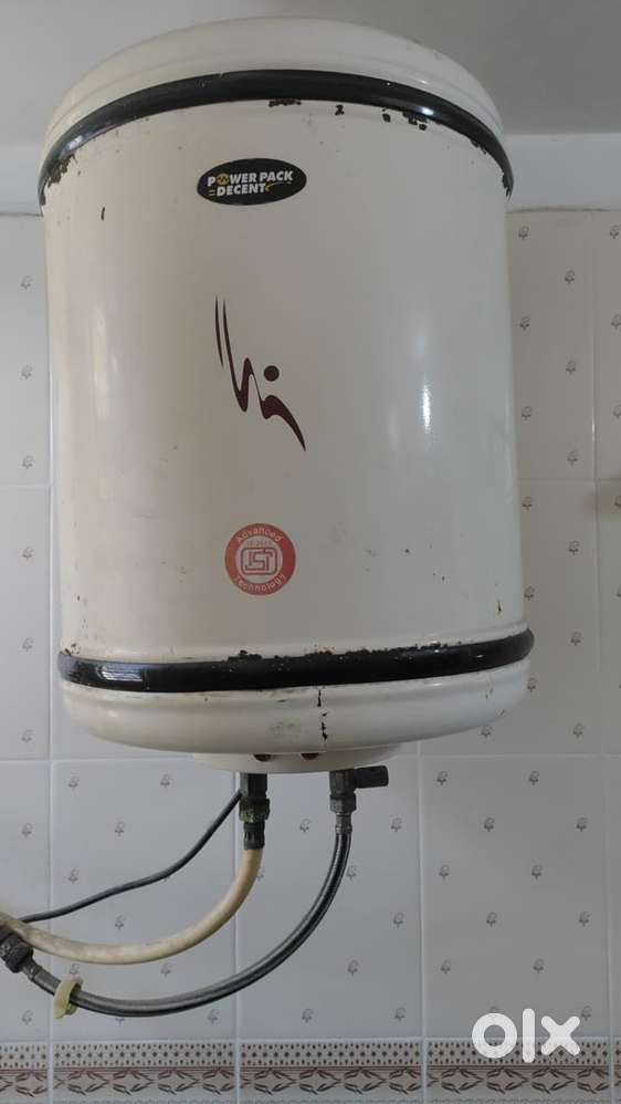 35 Litre Geyser Available for Sale