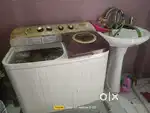 Semi automatic washing mashine
