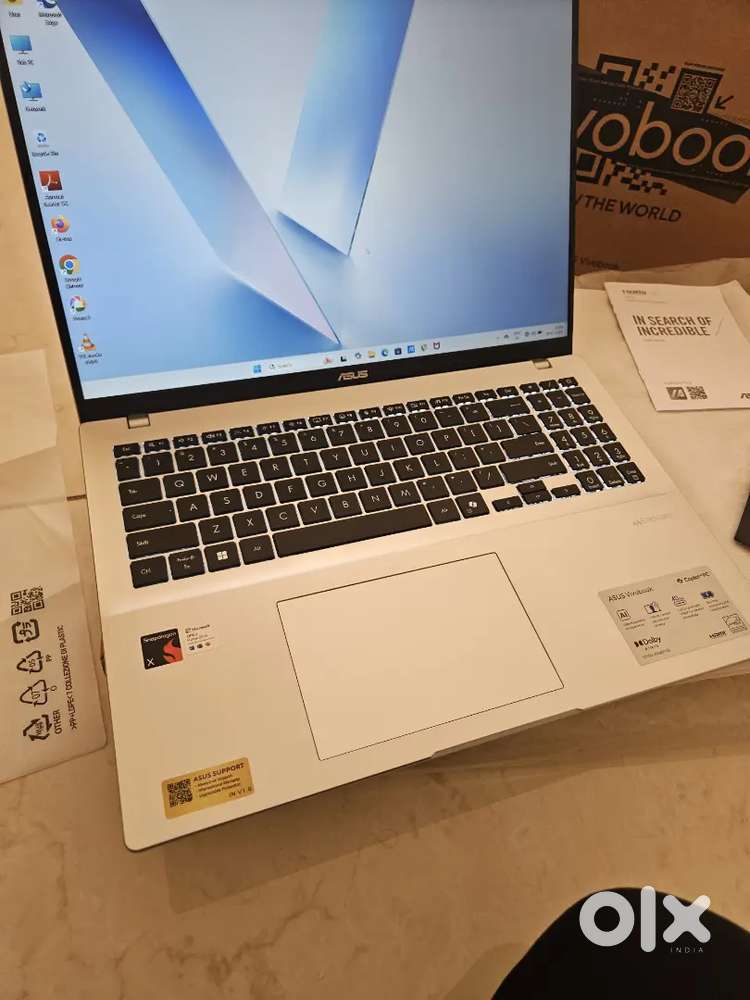 BRAND NEW UNTOUCHED ASUS 16x VIVOBOOK snapdragonX 16GB 512GB 16INCH