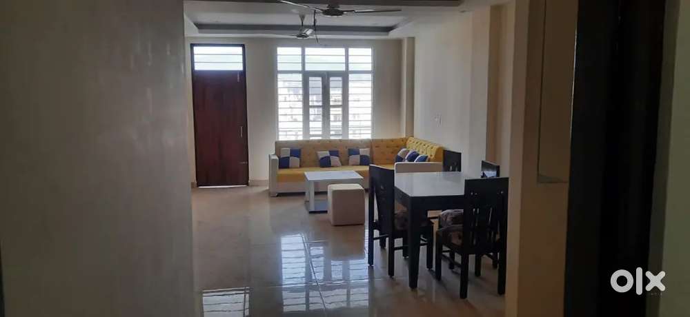 2BHK INDEPENDENT FURNISHED BUILDER FLOOR FOR RENT