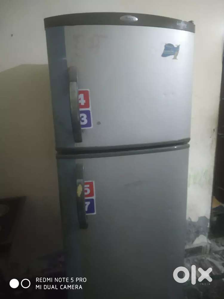 Double door fridge in working condition