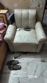 7 SEATER (3+2+1+1) SOFA SET ACHI CONDITION MEI