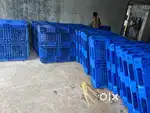 Pallet plastic and wood