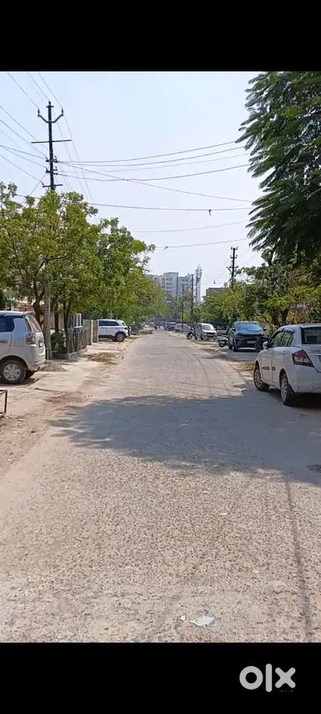 VIP लोकेशन नवशील धाम सोसायटी में प्लॉट