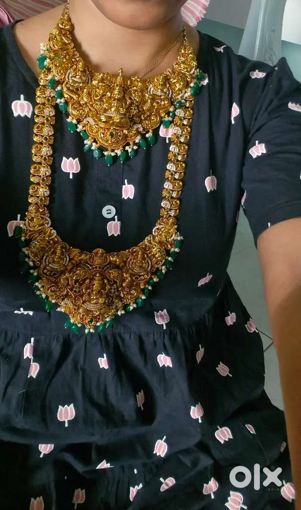 Bridal neck set