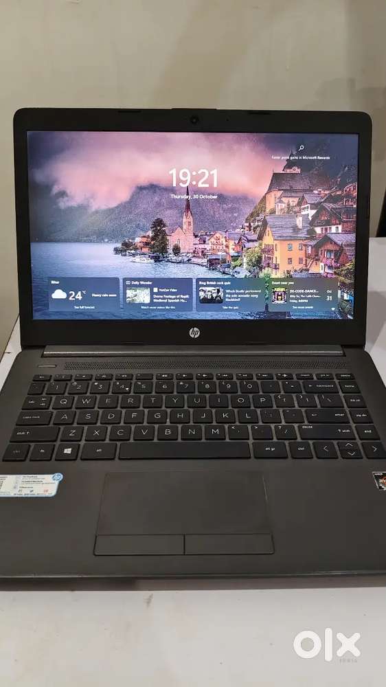 HP Laptop AMD Ryzen 5