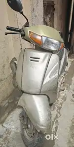 Activa old model