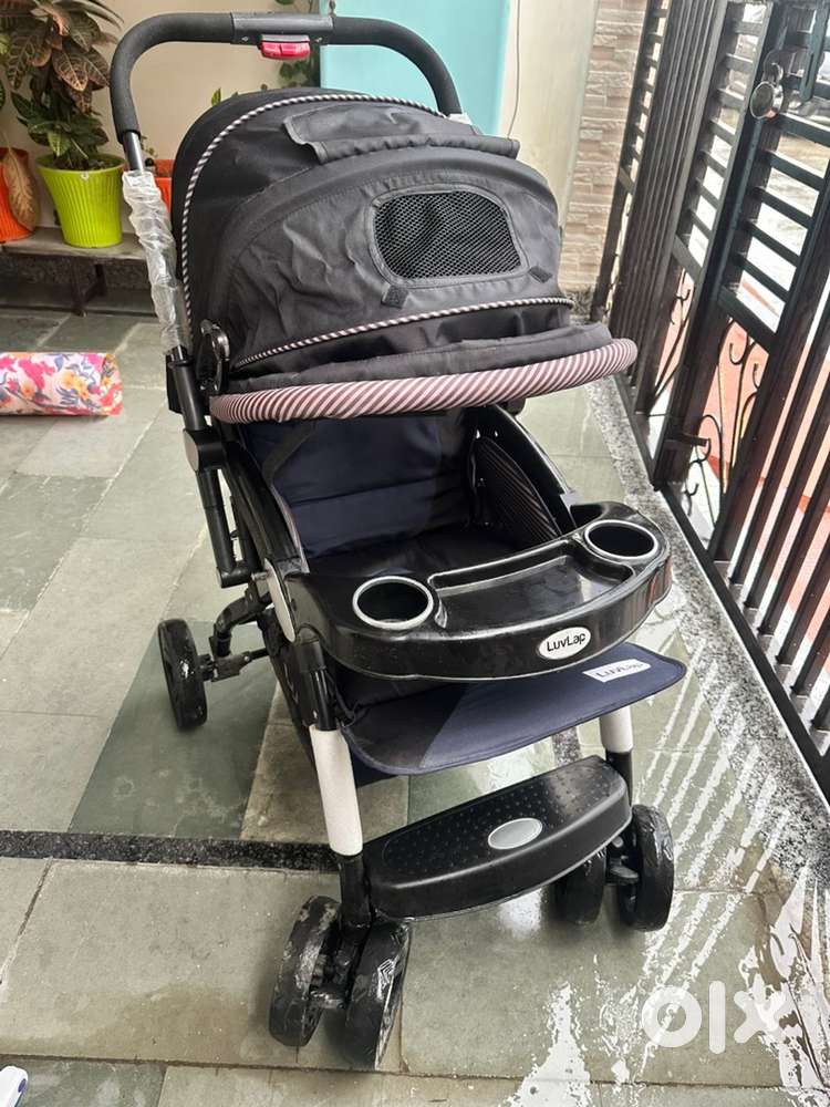 Stroller for sale (new condition)