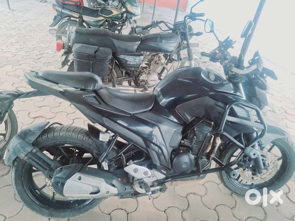 Fz 250 in good condition