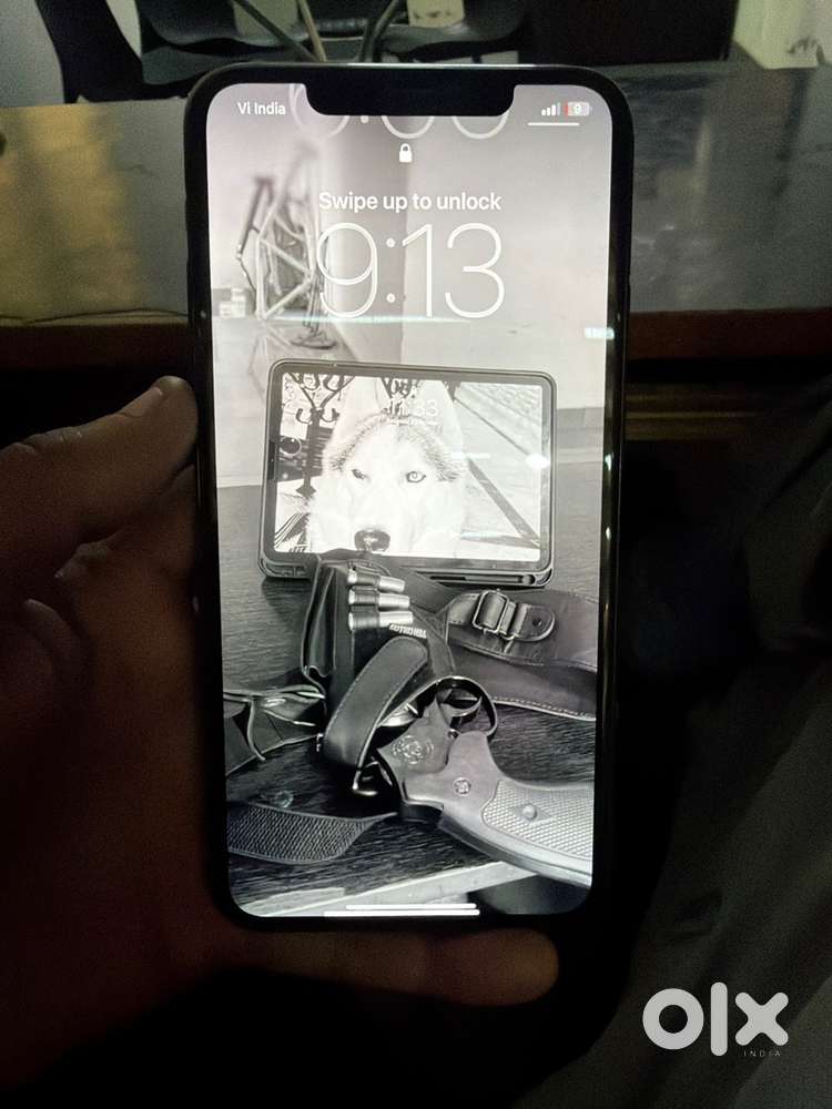 11 pro max 256 gb in good condition