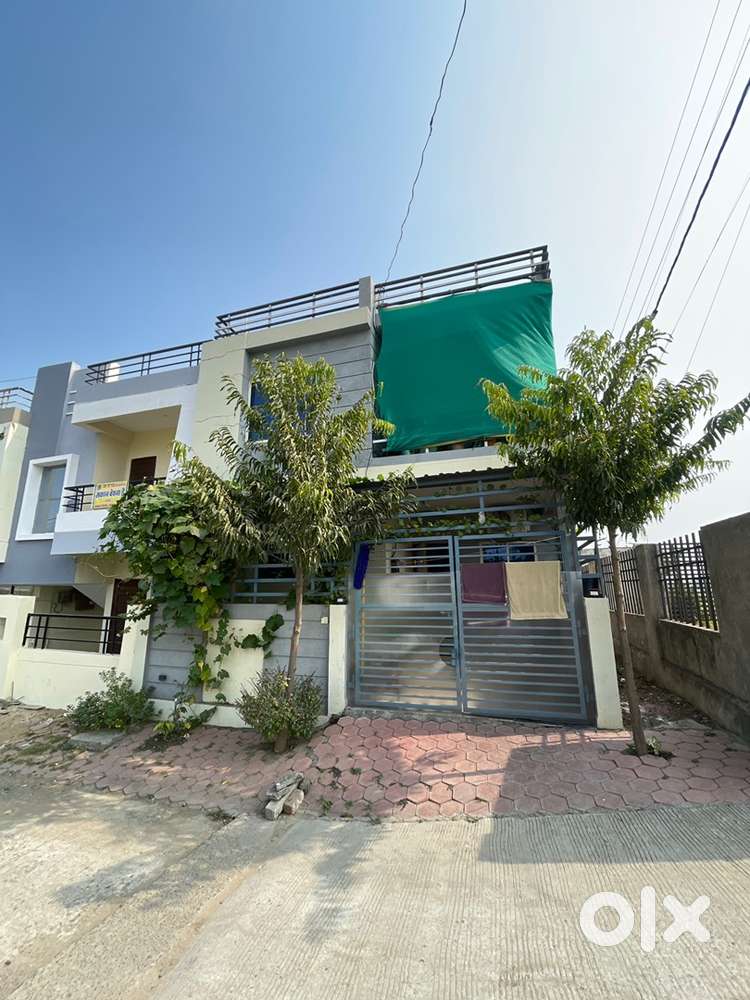 Corner Plot House for Immediate Sale — price Negotiable