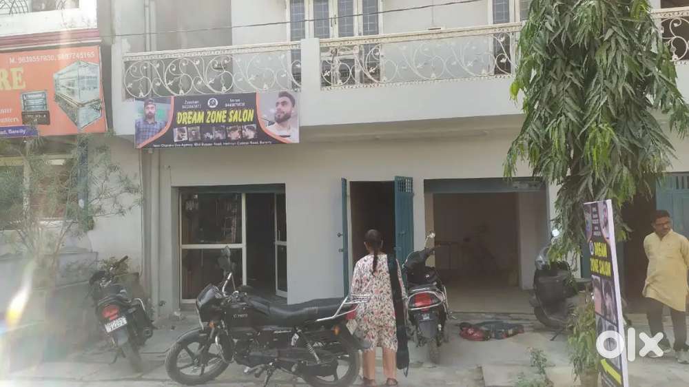 Shop on rent on main road