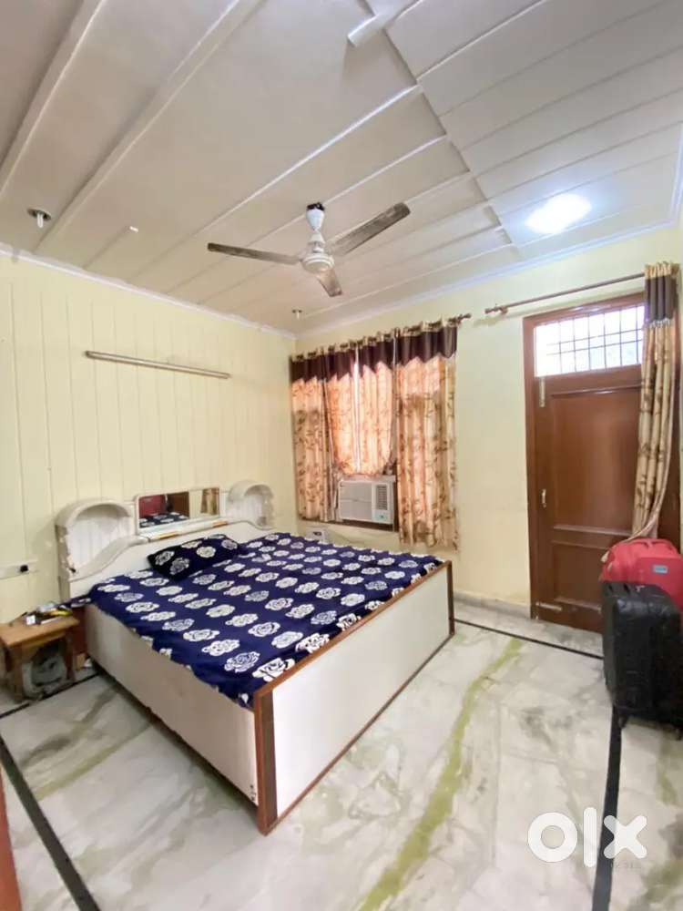 Owner Free Ground Floor Fully Furnished Brokerage 50%