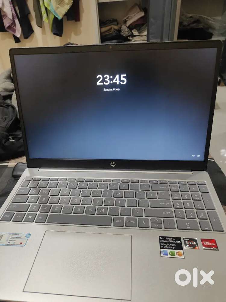 HP 15s (2013) Ryzen 5 Quad core 7520U