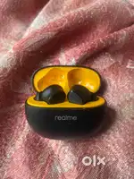 Realme T200 Earbuds, 35 days Old