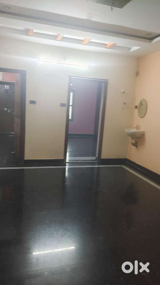 1BHK for familes/Bachelors