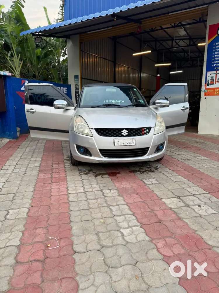 Maruti Suzuki Swift 2012 Petrol Well Maintained