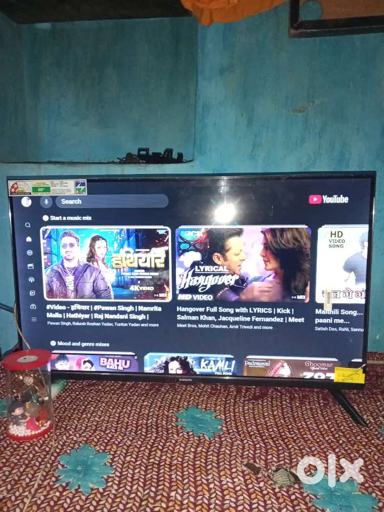 New mi 5A smart tv koi problem nhi akdm new h money problem