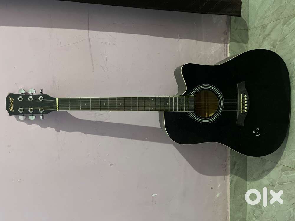 Luarez guitar