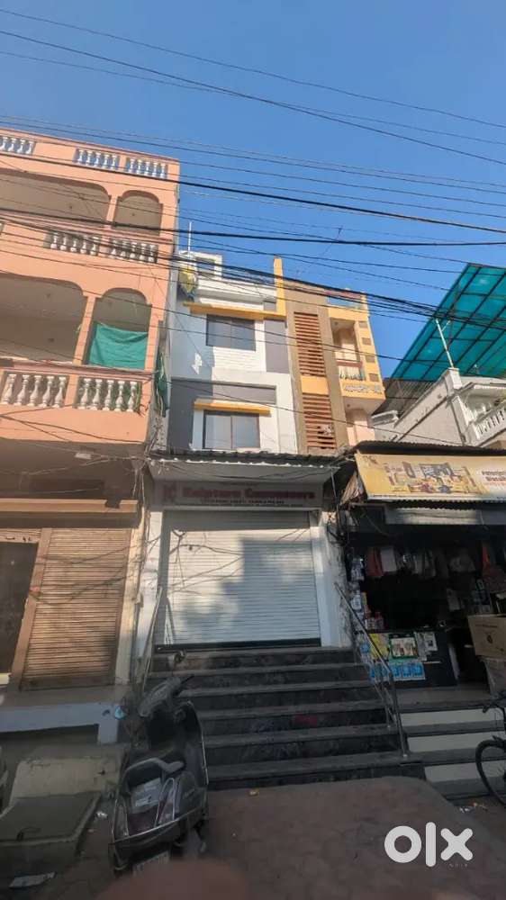 Fully furnished Girl's Hostel at Chhavani