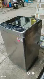 LG,  washing machine in different colours & Samsung fridges in silver