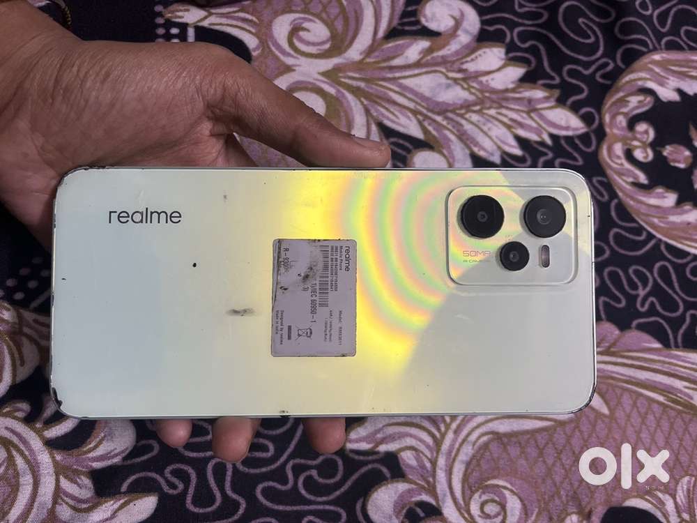 Realme c 35