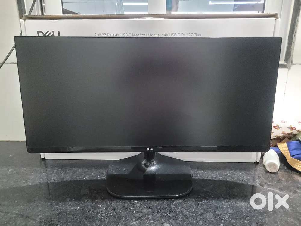 LG  wide monitor 25