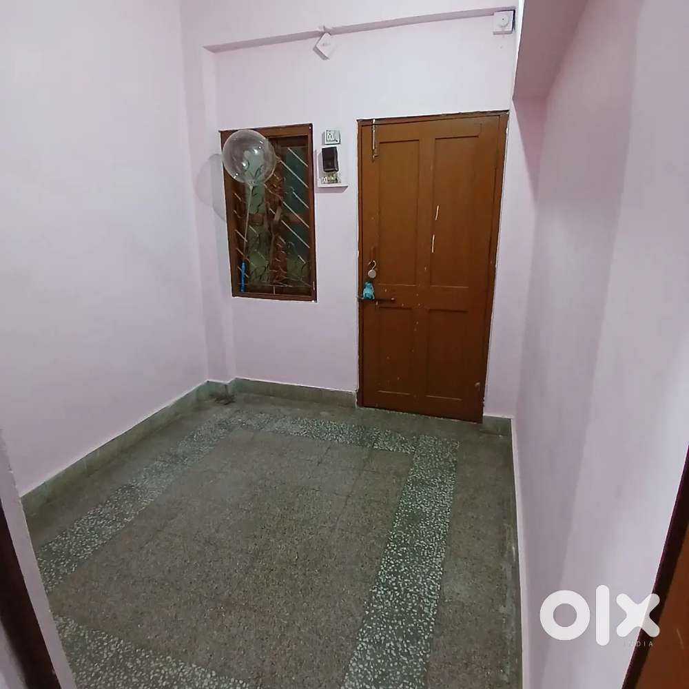 Need female roommate for 1 room in 1bhk at Narendra