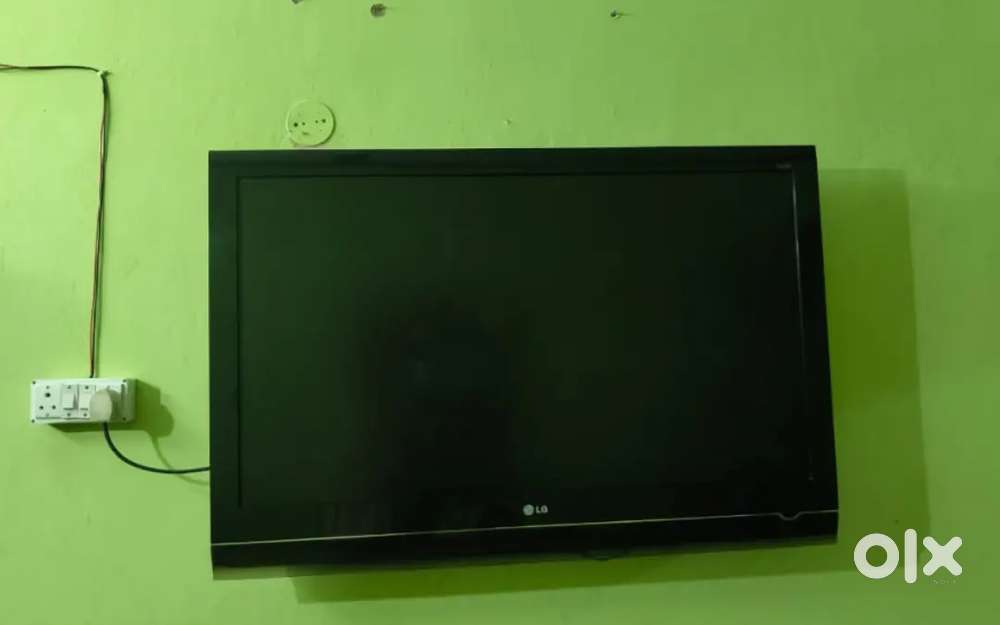 Lg 40 inches in good condition with amazon fire stick