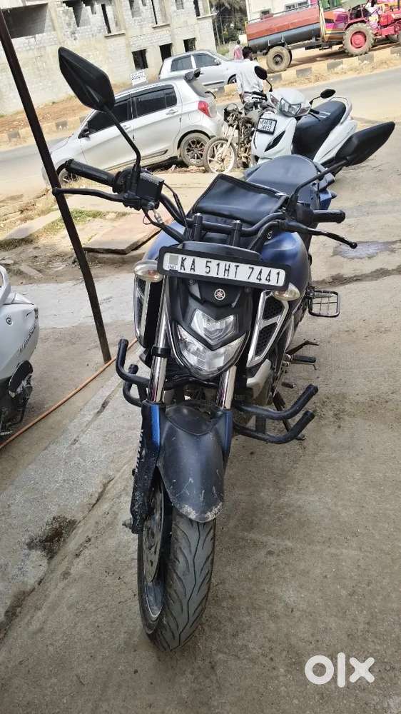 Good condition and 2 new tubeless tyre