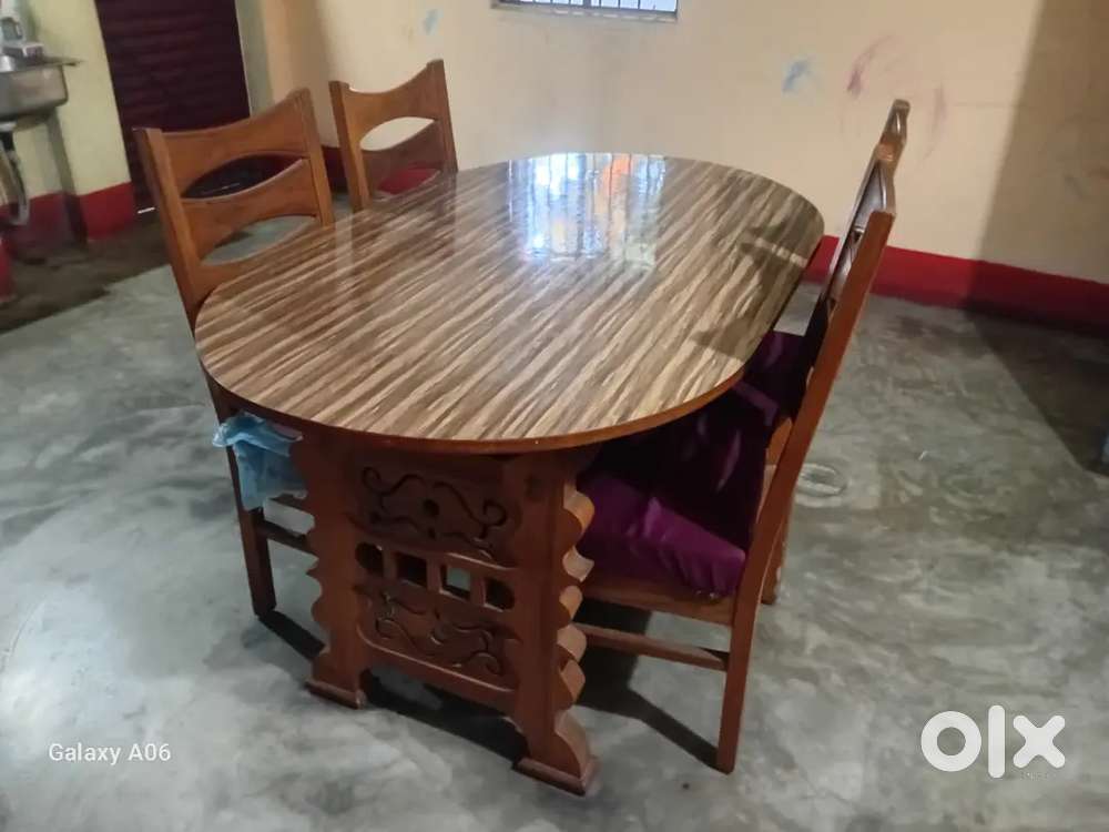 Pure segun dinig table