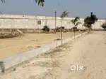 लूलू मॉल और अंसल सुशांत गोल्फ सिटी के नजदीक प्लॉट रिंग रोड से लगा हुआ