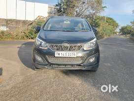 Mahindra Marazzo M6, 2019, Diesel