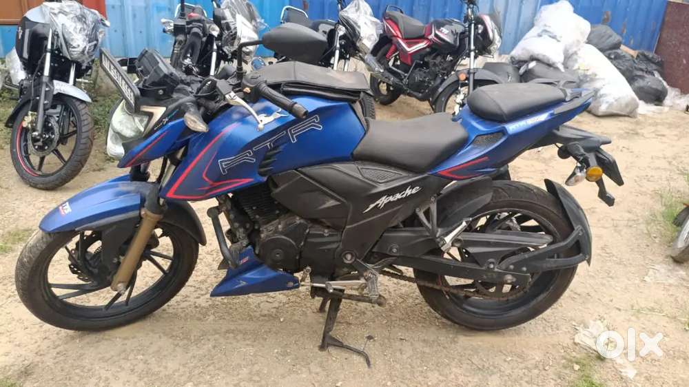 RTR 200 4v blue colour special edition less kilometre driven