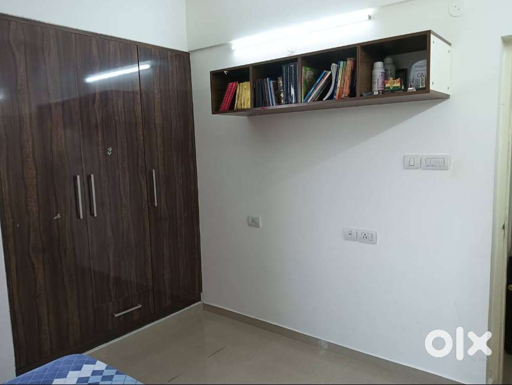 #2 BHK Semi-Furnished Flat for Rent near Infopark
