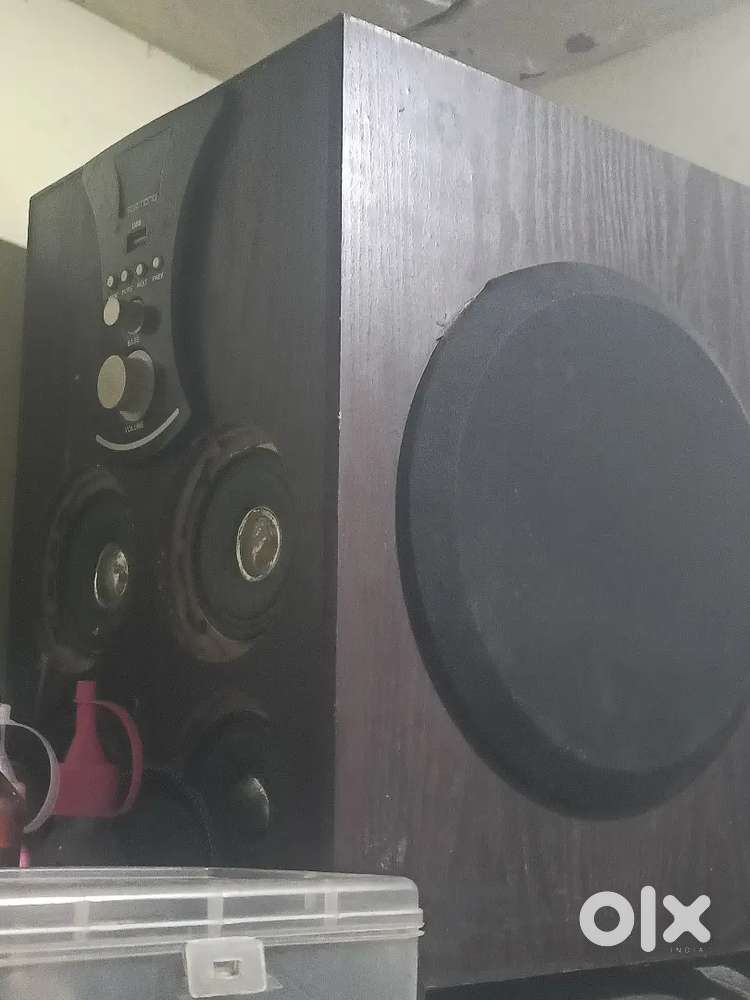 Speaker 1 year old