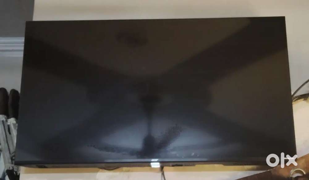 Acer 40 inch Smart LED google TV (with 3 year warranty left)