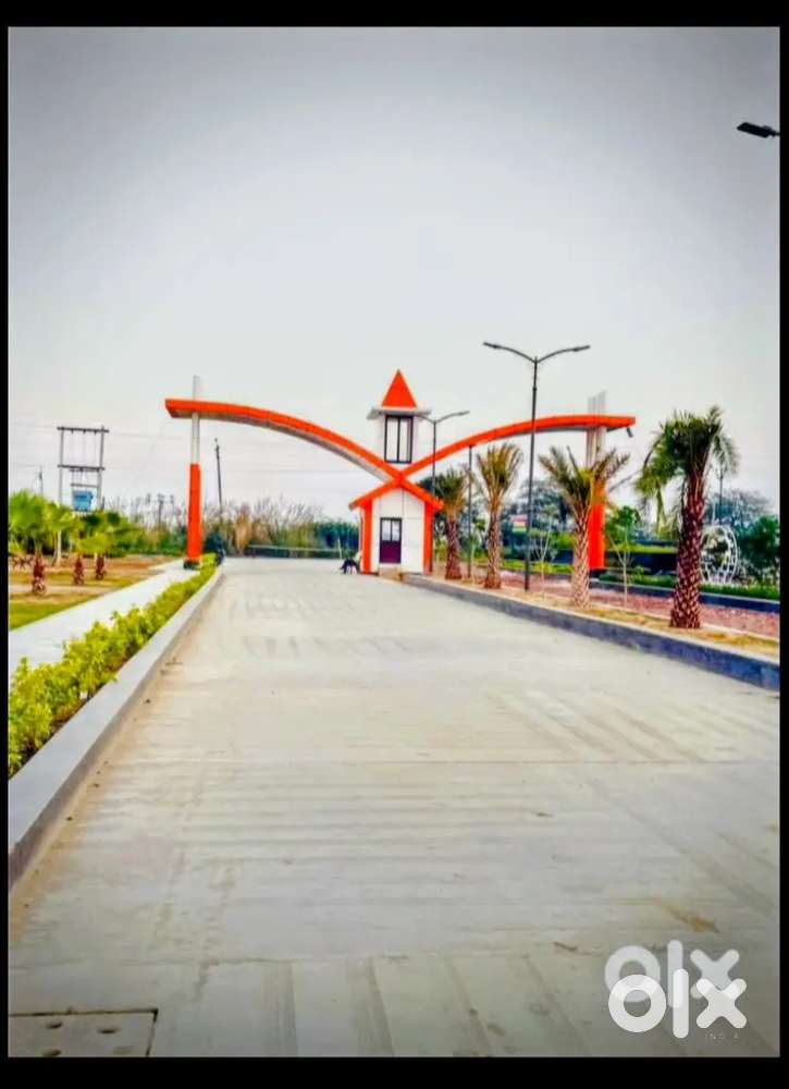 Offers में प्लाट खरीदे वृंदावन धाम गोवर्धन छाता नरी सेमरी