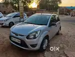 Ford Figo 2010-2012 Petrol ZXI, 2010, Petrol