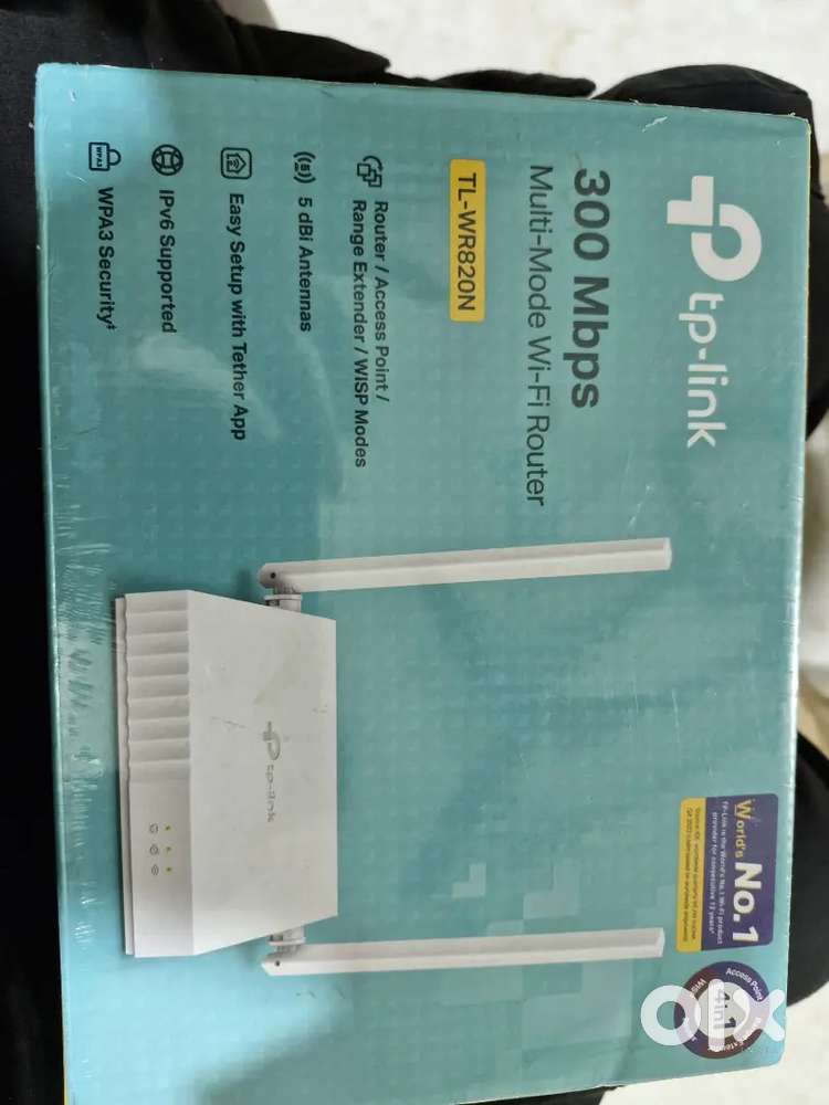 TP Link Router - 300 Mbps