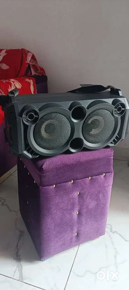 Boat Company Bluetooth speaker