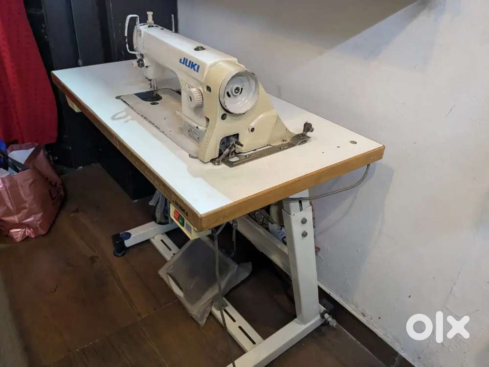 Juki DDL 8100e Power motor sewing machine for sale