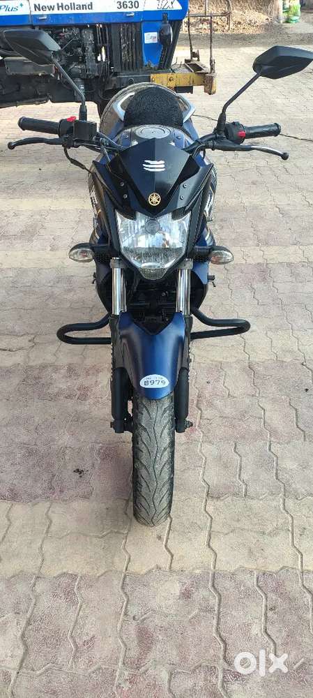 Yamaha FZ Double disc top condition
