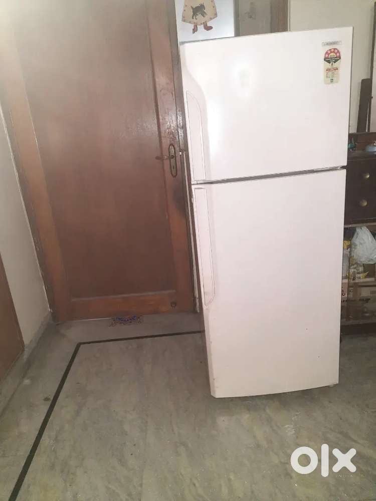 Italian Chimney And Samsung fridge