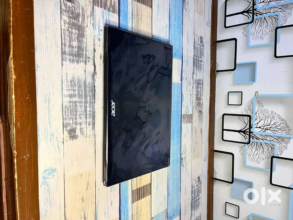 ACER ASPIRE A715-79G